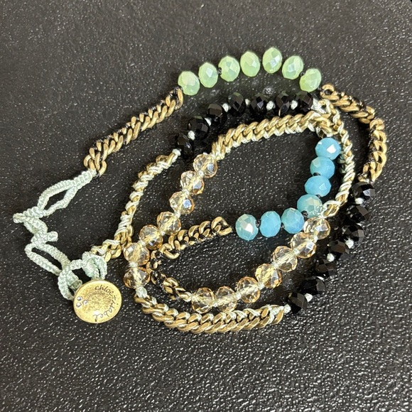 Chloe and Isabel Glass Bead Chain Multi Wrap Bracelet Green - Picture 2 of 7